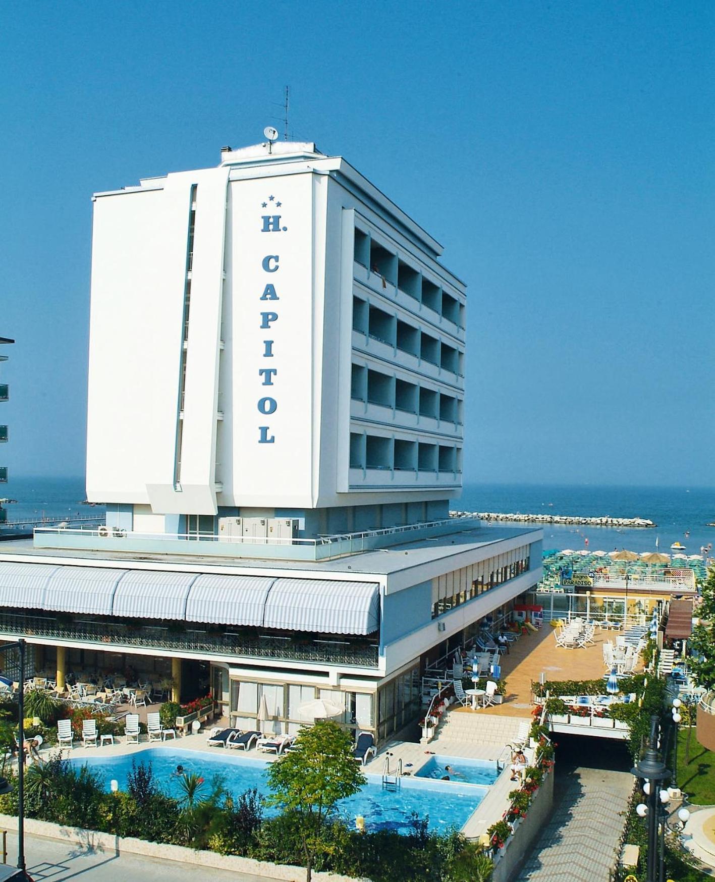 Hotel Capitol Гатео а Маре Стая снимка